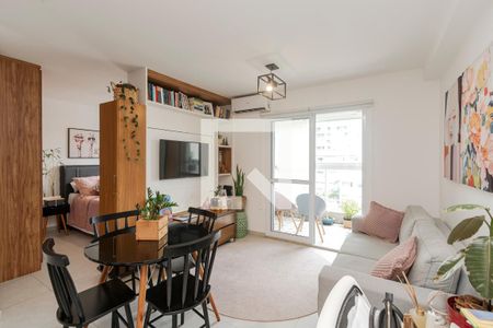 Sala de apartamento para alugar com 1 quarto, 38m² em Jardim das Acacias, São Paulo