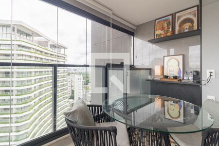 Varanda de apartamento para alugar com 1 quarto, 42m² em Indianópolis, São Paulo