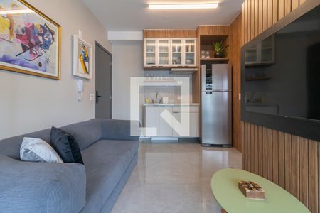 Sala de apartamento para alugar com 1 quarto, 42m² em Indianópolis, São Paulo