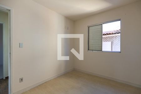 Quarto 1 de apartamento para alugar com 2 quartos, 57m² em Parque Monte Alegre, Taboão da Serra