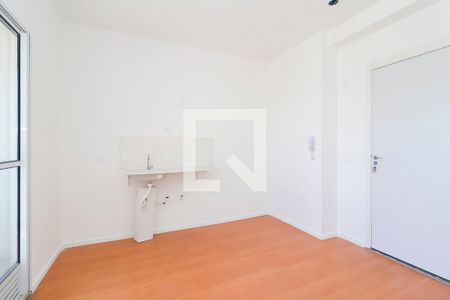 Sala/Cozinha de kitnet/studio para alugar com 1 quarto, 33m² em Itaquera, São Paulo