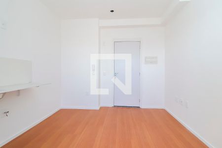 Sala/Cozinha de kitnet/studio para alugar com 1 quarto, 33m² em Itaquera, São Paulo