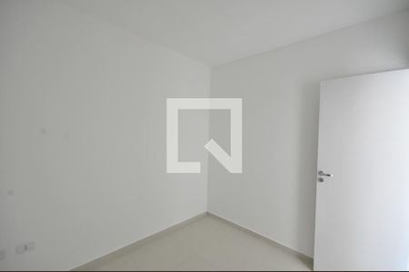 Quarto 1 de apartamento para alugar com 2 quartos, 37m² em Vila Mazzei, São Paulo