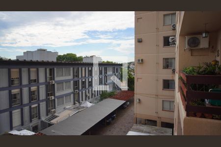 Vista da Rua de apartamento à venda com 1 quarto, 44m² em Partenon, Porto Alegre