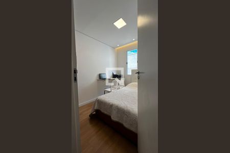 Quarto de casa de condomínio para alugar com 2 quartos, 56m² em Chácara Ondas Verdes, Cotia