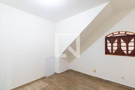Quarto 1 de casa para alugar com 4 quartos, 200m² em Paciência, Rio de Janeiro