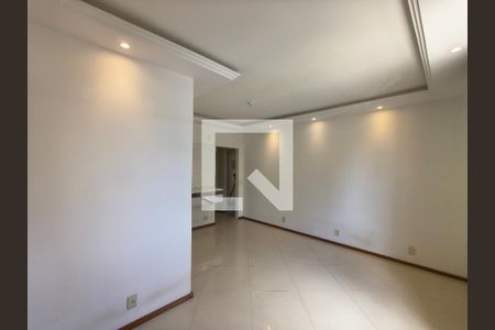 Apartamento para alugar com 3 quartos, 94m² em Tanque, Rio de Janeiro