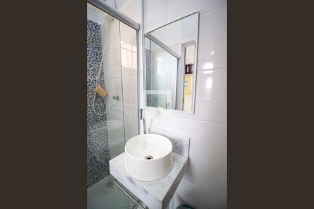 Banheiro  de apartamento para alugar com 1 quarto, 38m² em Jardim Wanel Ville V, Sorocaba