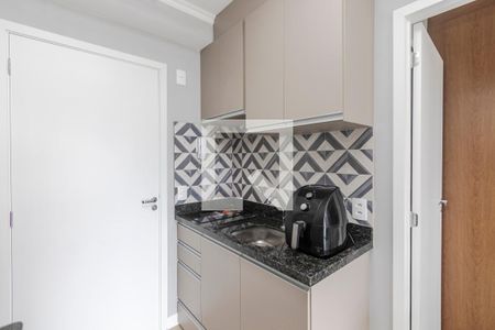 Sala/ Cozinha de apartamento para alugar com 1 quarto, 33m² em Jardim das Acacias, São Paulo