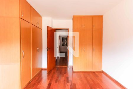 Quarto 1 de casa de condomínio à venda com 2 quartos, 113m² em Vila Gomes, São Paulo