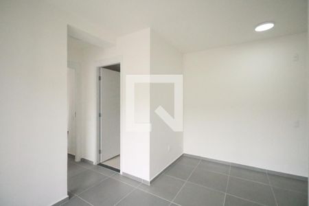 Sala de apartamento para alugar com 1 quarto, 44m² em Canhema, Diadema