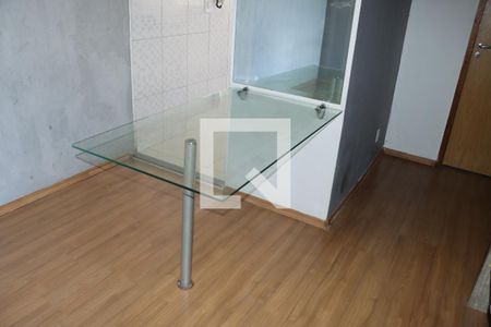 Apartamento para alugar com 2 quartos, 50m² em Jardim Isis, Cotia