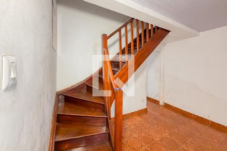 Escada de casa à venda com 2 quartos, 100m² em Vila Clementino, São Paulo