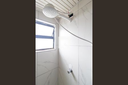 Banheiro Social de apartamento para alugar com 1 quarto, 40m² em Rebouças, Curitiba