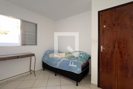 Quarto 2 de casa para alugar com 3 quartos, 120m² em Jardim Vila Galvao, Guarulhos