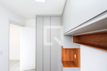 Quarto 1 de apartamento para alugar com 2 quartos, 35m² em Parque Bristol, São Paulo