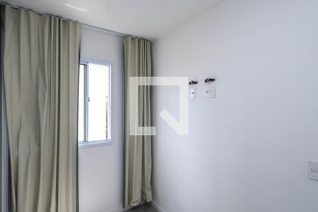 Quarto 1 de apartamento para alugar com 2 quartos, 35m² em Parque Bristol, São Paulo