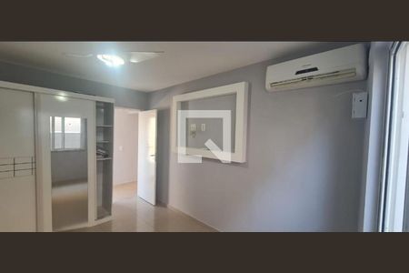 Quarto de casa de condomínio para alugar com 3 quartos, 240m² em Itaipuaçu, Maricá