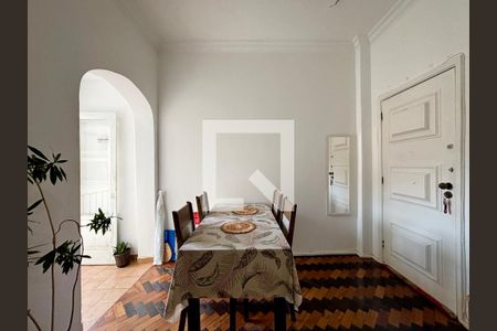 Sala de apartamento para alugar com 2 quartos, 70m² em Copacabana, Rio de Janeiro