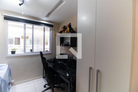 Quarto  de apartamento para alugar com 2 quartos, 72m² em Santa Rosa, Niterói