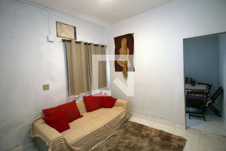 Quarto de casa para alugar com 1 quarto, 55m² em Vigário Geral, Rio de Janeiro