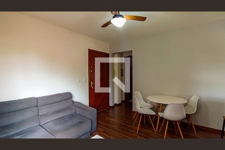 Sala  de apartamento à venda com 1 quarto, 43m² em Jardim Botânico, Porto Alegre