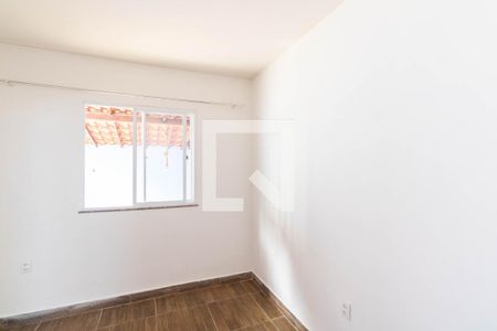 Sala de casa para alugar com 2 quartos, 90m² em Campo Grande, Rio de Janeiro