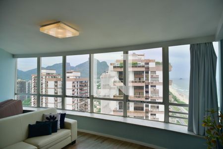 Sala de apartamento para alugar com 2 quartos, 90m² em Barra da Tijuca, Rio de Janeiro