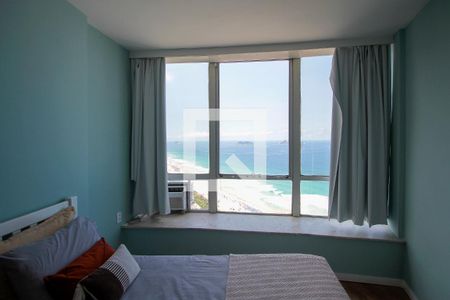Suíte de apartamento para alugar com 2 quartos, 90m² em Barra da Tijuca, Rio de Janeiro