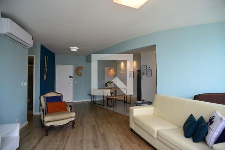 Sala de apartamento para alugar com 2 quartos, 90m² em Barra da Tijuca, Rio de Janeiro