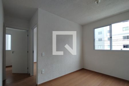 Sala de apartamento para alugar com 2 quartos, 44m² em Taquara, Rio de Janeiro