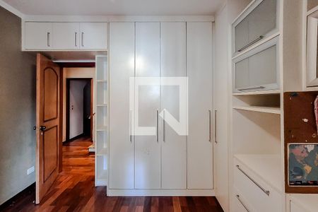 Quarto 1 de casa de condomínio para alugar com 3 quartos, 399m² em Cambuci, São Paulo