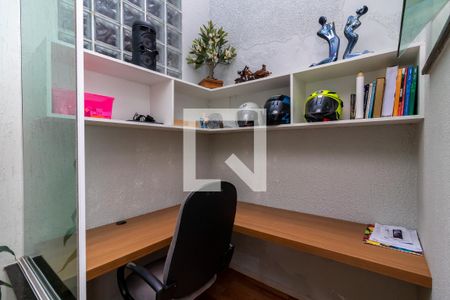 Escritório de casa à venda com 3 quartos, 192m² em Vila Isolina Mazzei, São Paulo