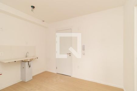 Sala e Cozinha de apartamento para alugar com 2 quartos, 29m² em Vila Nilo, São Paulo