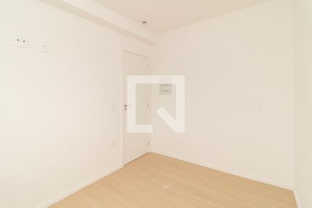 Quarto  de apartamento para alugar com 2 quartos, 29m² em Vila Nilo, São Paulo