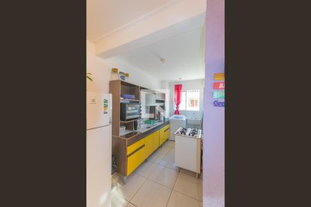 Cozinha e Área de Serviço de apartamento à venda com 2 quartos, 51m² em Olaria, Canoas