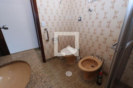 Banheiro da Suíte de casa à venda com 3 quartos, 244m² em Jardim Vila Formosa, São Paulo