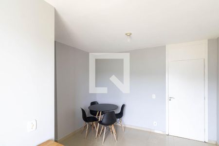 Sala de apartamento para alugar com 2 quartos, 56m² em Campo Grande, Rio de Janeiro