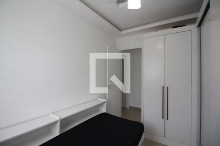 Quarto 1 de apartamento para alugar com 2 quartos, 52m² em Barra Olímpica, Rio de Janeiro