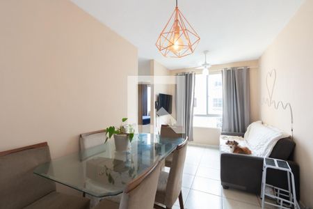 Apartamento à venda com 2 quartos, 74m² em Fátima, Canoas