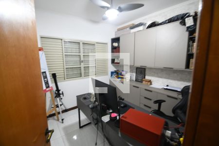 Quarto 1 de casa à venda com 3 quartos, 163m² em Vila Nova Teixeira, Campinas
