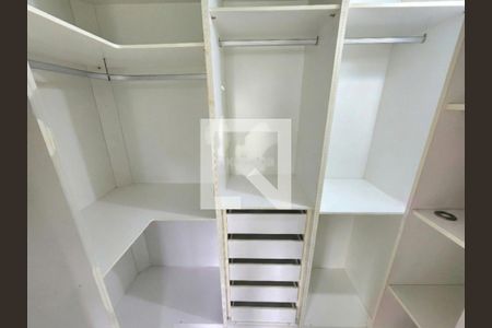 Apartamento à venda com 4 quartos, 234m² em Jacarepaguá, Rio de Janeiro