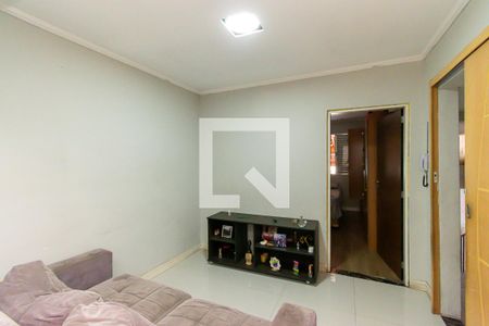 Sala de casa para alugar com 2 quartos, 90m² em Jardim Tango, São Paulo