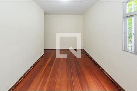 Sala de apartamento para alugar com 3 quartos, 70m² em Nova Granada, Belo Horizonte
