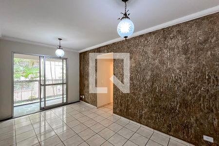 Sala de apartamento para alugar com 3 quartos, 64m² em Jardim Santa Emilia, São Paulo