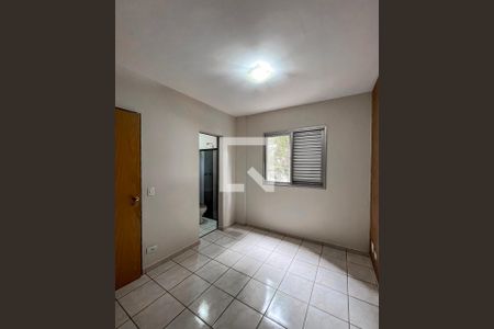Suite de apartamento para alugar com 3 quartos, 64m² em Jardim Santa Emilia, São Paulo