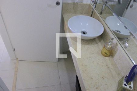 Lavabo  de apartamento para alugar com 3 quartos, 114m² em Vila Galvão, Guarulhos