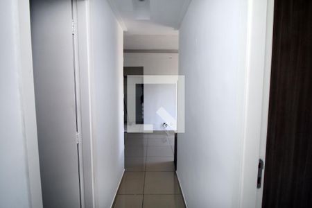 Sala - Corredor de apartamento para alugar com 2 quartos, 50m² em Irajá, Rio de Janeiro