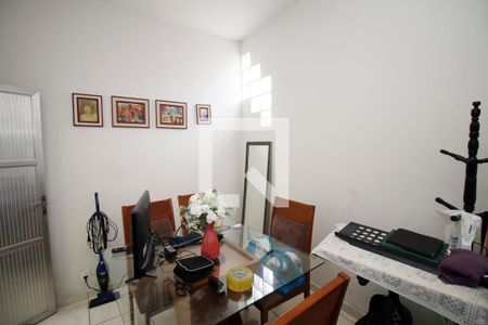 Quarto 2 de apartamento para alugar com 2 quartos, 155m² em Olaria, Rio de Janeiro