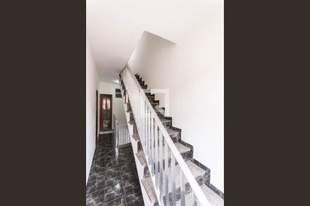 Casa para alugar com 3 quartos, 250m² em Benfica, Rio de Janeiro